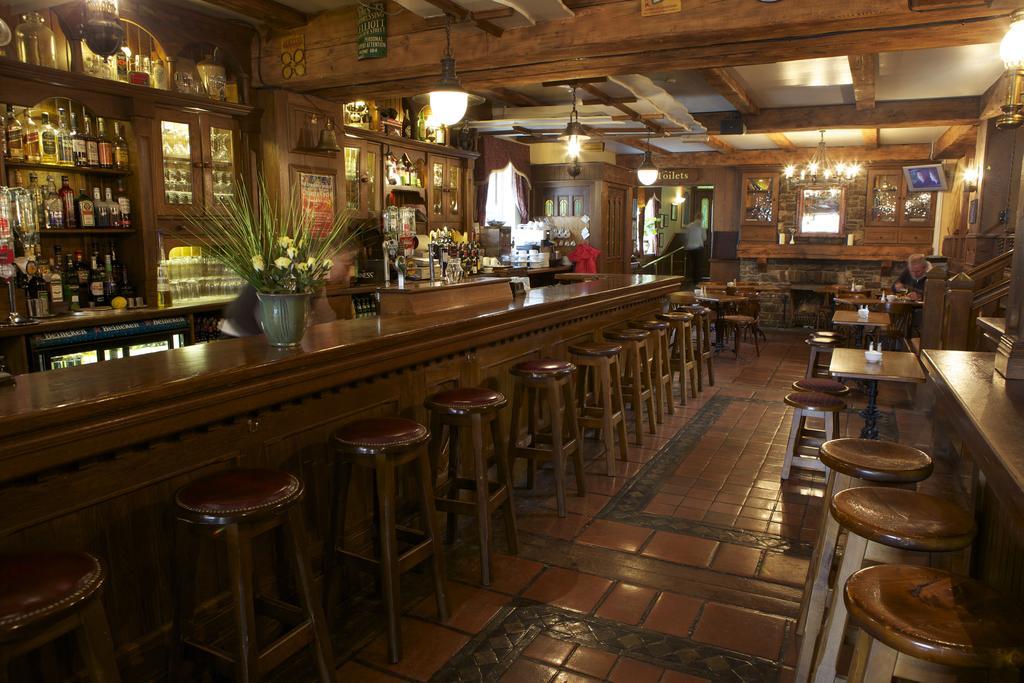 Leens Hotel Abbeyfeale Exterior photo